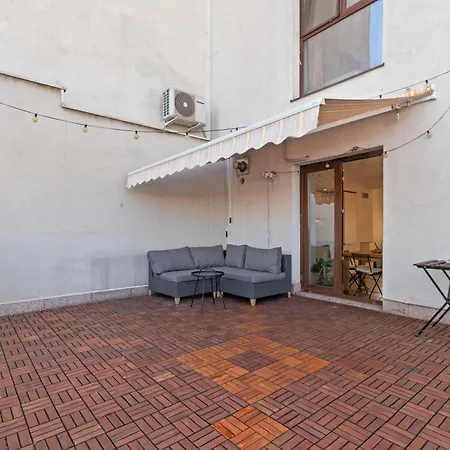 Italiana 18 With Fireplace And Grand Terrace Апартаменти *