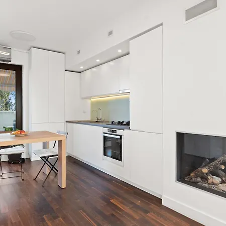 Апартаменти Italiana 18 With Fireplace And Grand Terrace Бухарест